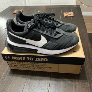 Nike Air Max Pre Day